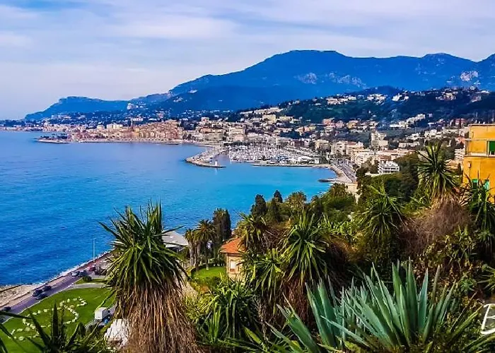 아파트 Les Palmiers