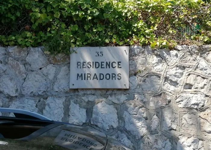 Lägenhet Les Palmiers